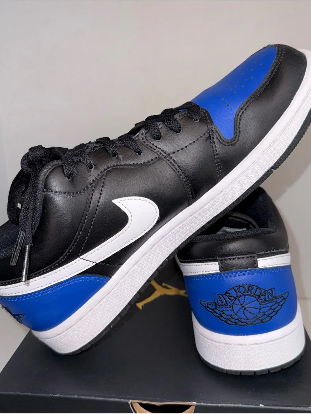 Jordan Men’s Low-Top Sneakers - Black / Blue / White 9.5